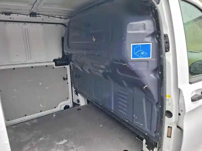 W1YV0CEY9M3867855 2021 MERCEDES-BENZ METRIS-5