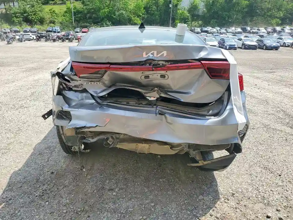 3KPF24ADXNE458463 2022 KIA FORTE LXS-5