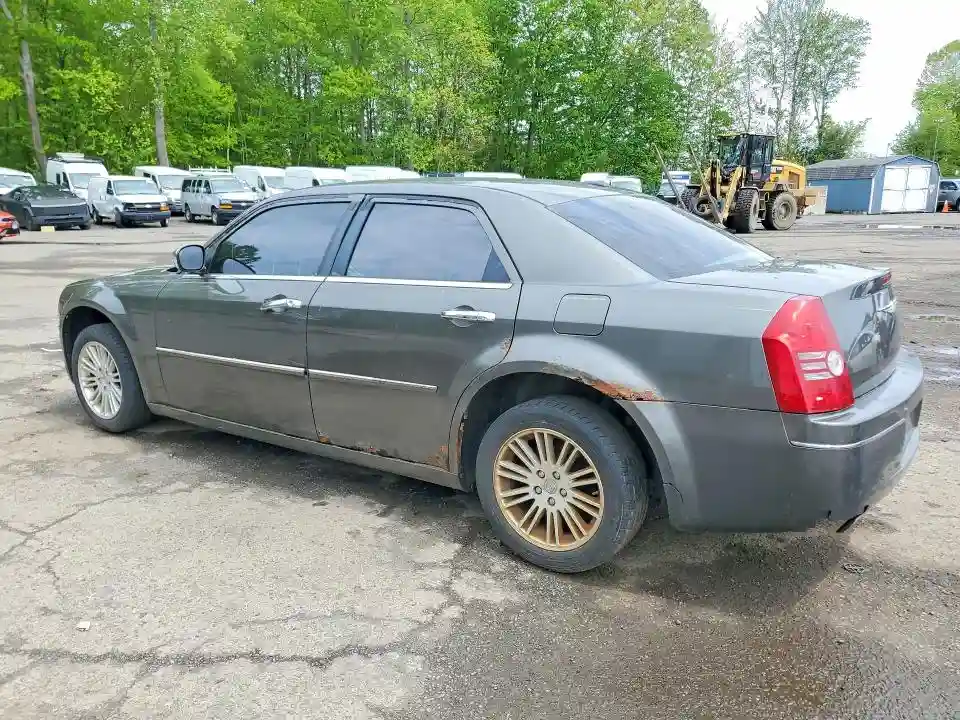 2C3CA5CV7AH241408 2010 CHRYSLER 300-1