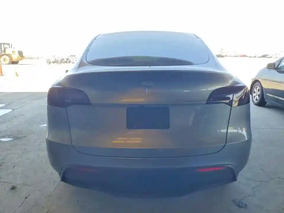 7SAYGAEE1RF127897 2024 TESLA MODEL Y-5