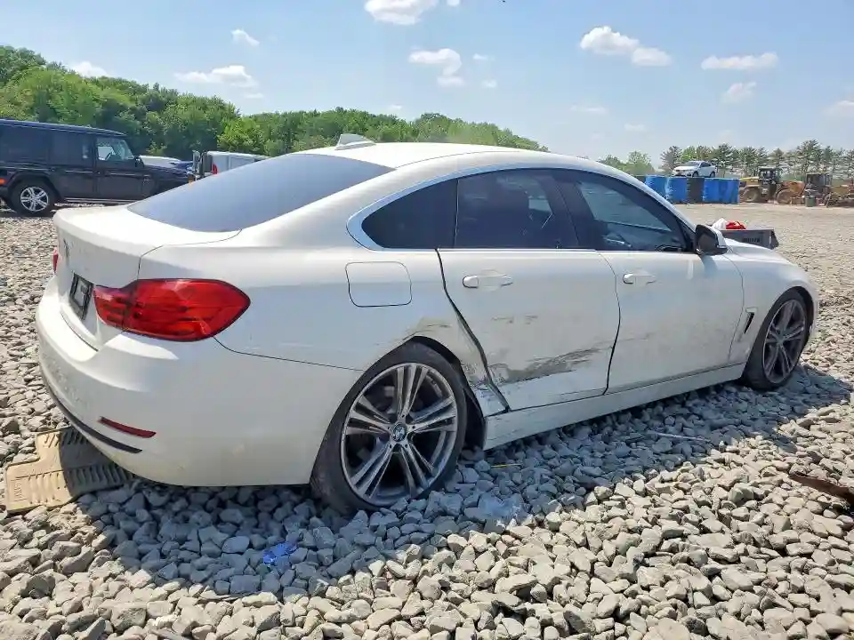 WBA4F9C32HG812233 2017 BMW 4 SERIES-2