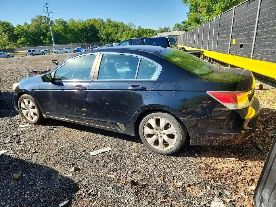 1HGCP2F81AA085607 2010 HONDA ACCORD-1