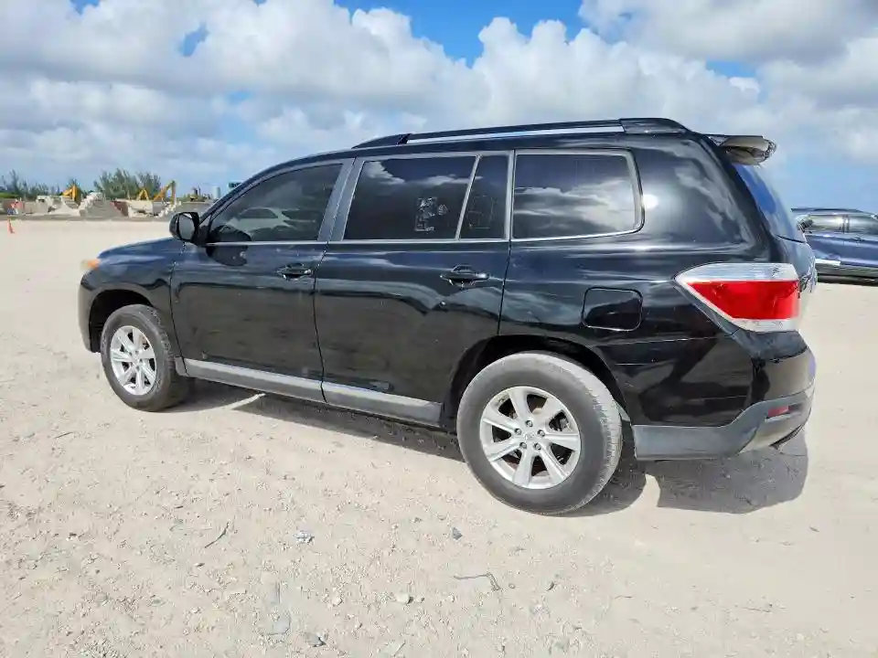 5TDZK3EH4DS097854 2013 TOYOTA HIGHLANDER-1
