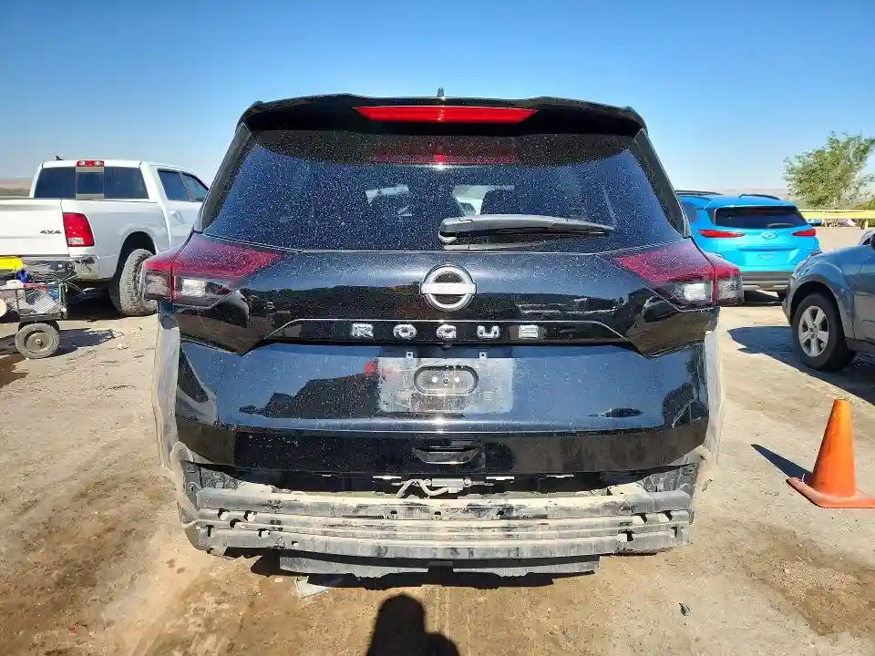 5N1BT3AA7PC797621 2023 NISSAN ROGUE-5