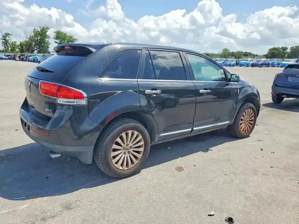 2LMDJ8JK3FBL22328 2015 LINCOLN MKX-2