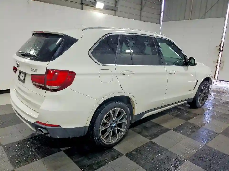 5UXKR2C31H0U22899 2017 BMW X5-2