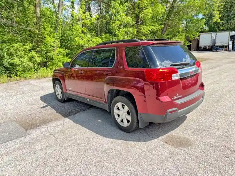 2CTALMEC0B6261035 2011 GMC TERRAIN-2