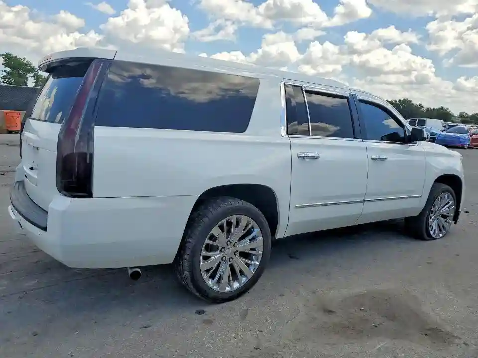 1GNSKHKC9HR344708 2017 CHEVROLET SUBURBAN-2