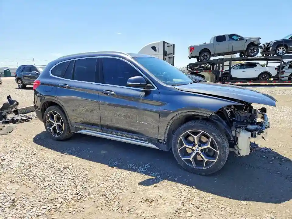 WBXHT3C36H5F85477 2017 BMW X1-3
