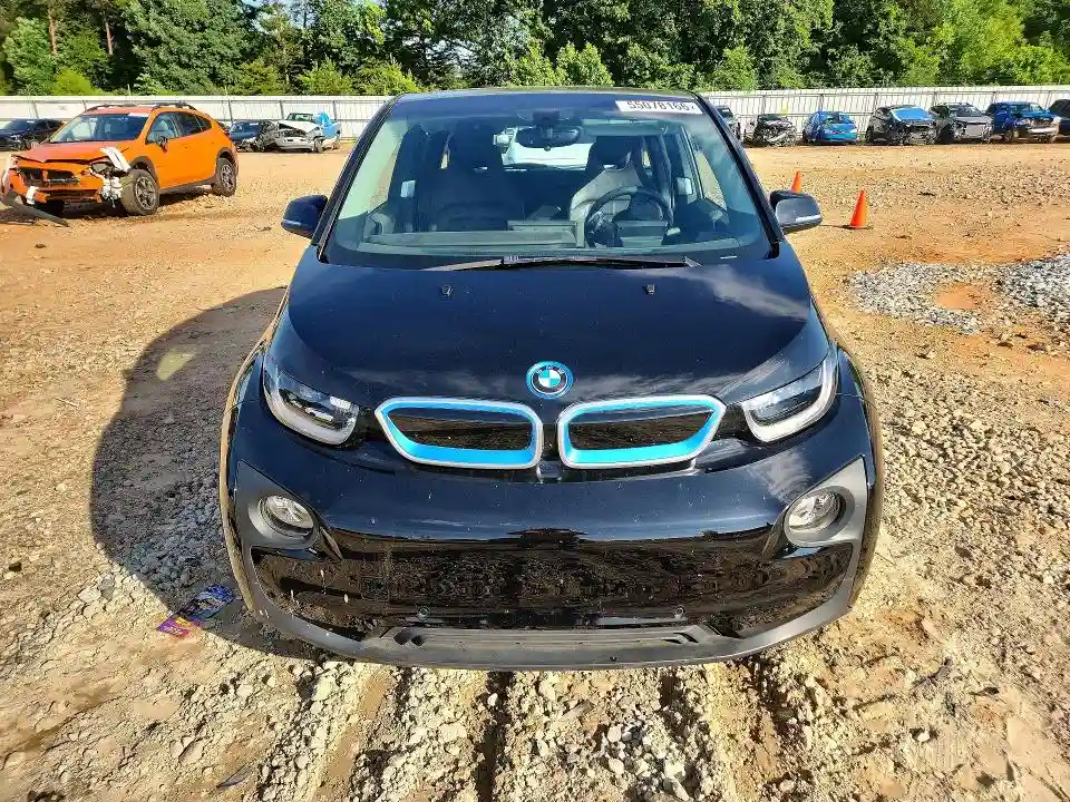 WBY1Z4C52GV506076 2016 BMW I SERIES-4