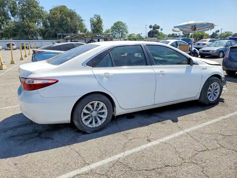 4T1BD1FK3FU174444 2015 TOYOTA CAMRY SOLA-2