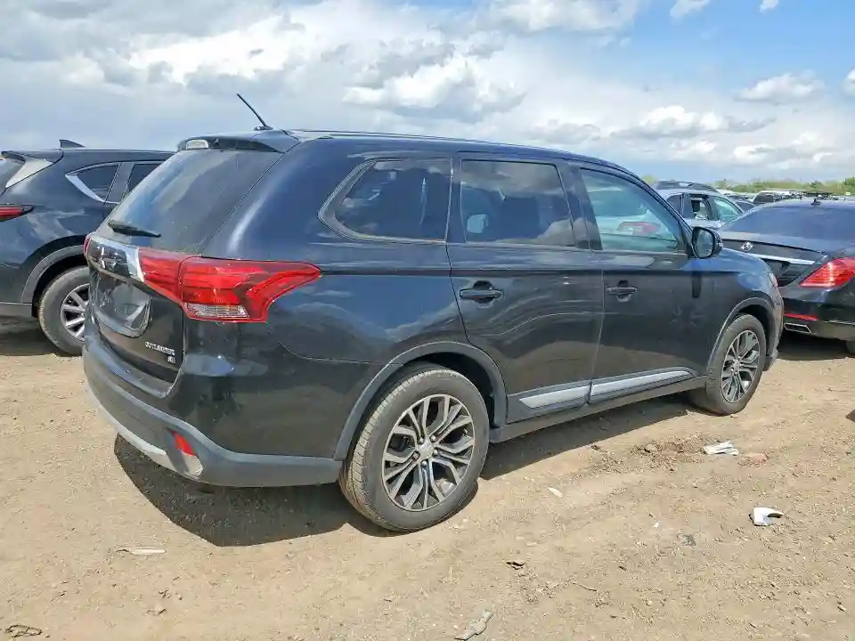 JA4AZ3A36GZ017311 2016 MITSUBISHI OUTLANDER-2