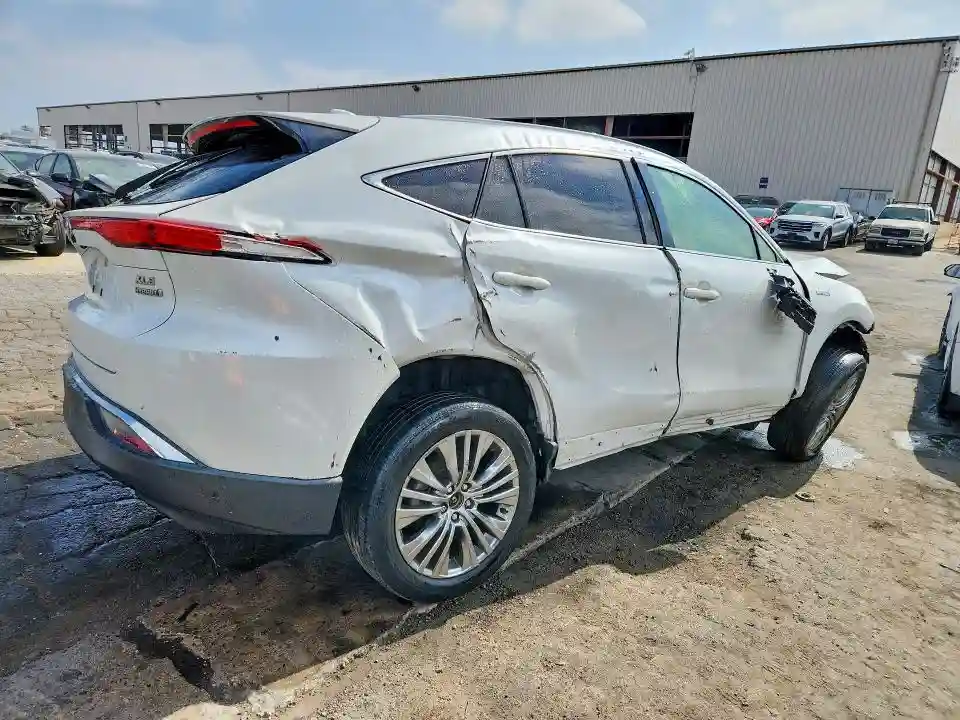 JTEAAAAH6MJ047122 2021 TOYOTA VENZA-2