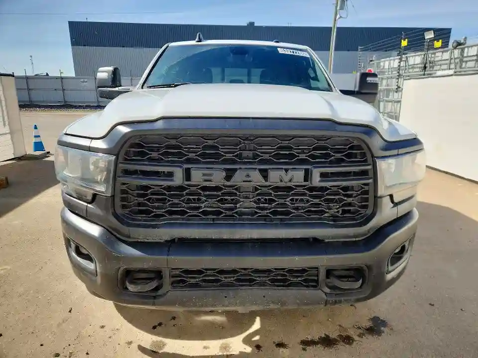 3C63R3CLXPG581272 2023 RAM 3500-4