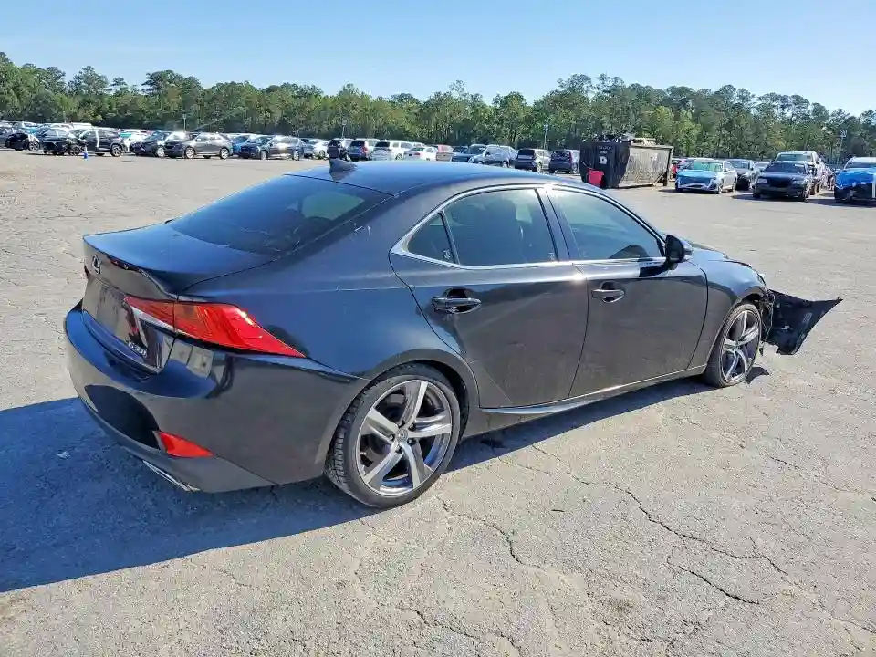 JTHBA1D25J5073164 2018 LEXUS IS-2