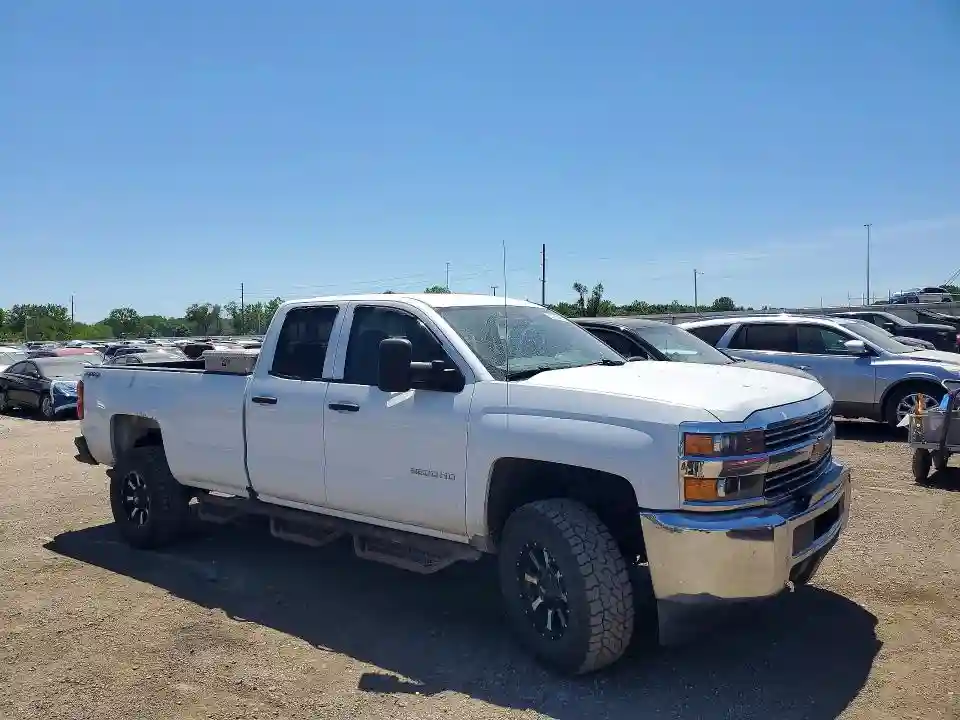 1GC2KUEG9HZ333370 2017 CHEVROLET SILVERADO-3