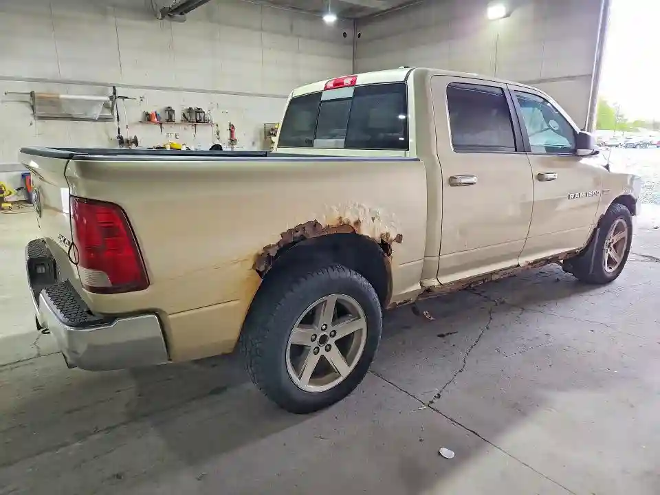 1D7RV1CT6BS535755 2011 DODGE RAM 1500-2