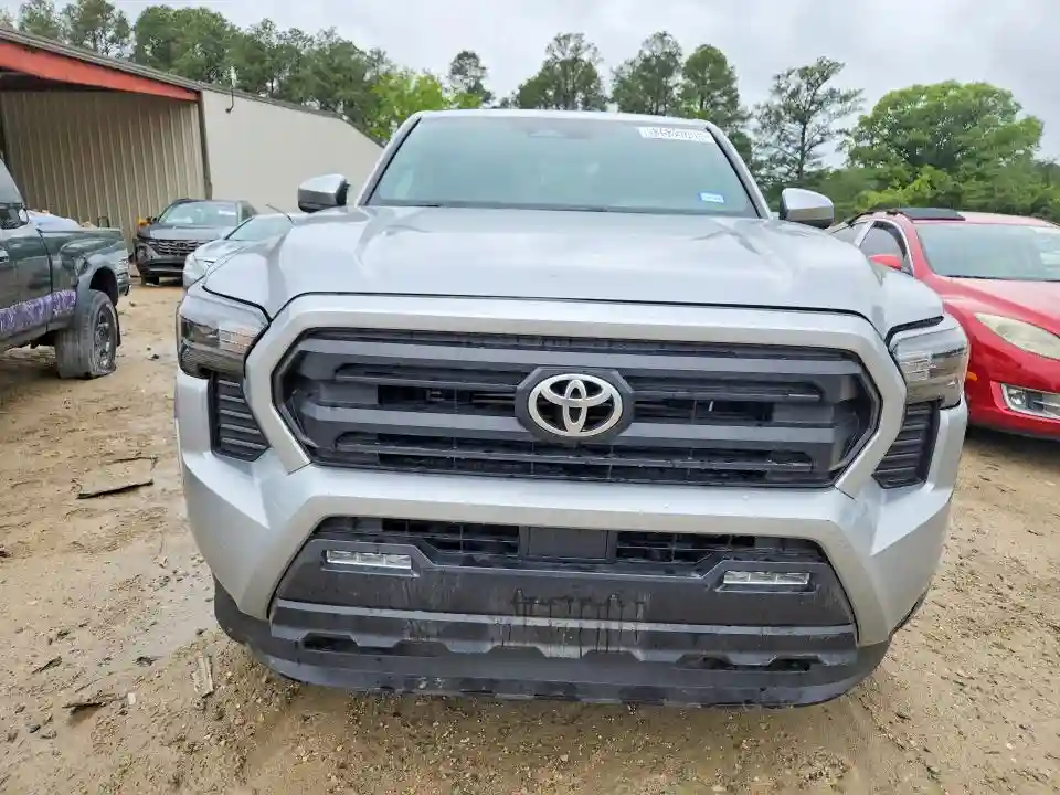 3TMLB5JN9RM016755 2024 TOYOTA TACOMA-4