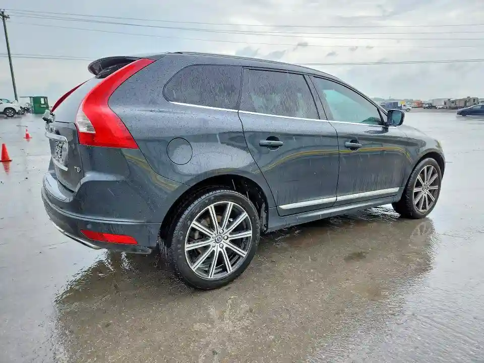 YV440MDK3F2713487 2015 VOLVO XC60-2