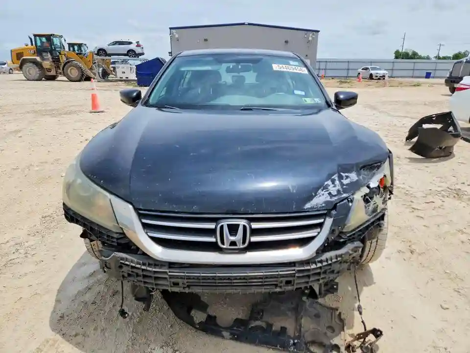 1HGCR2F58DA100799 2013 HONDA ACCORD SPO-4