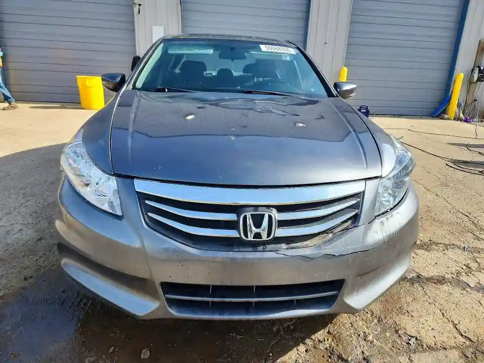 1HGCP2E31CA097734 2012 HONDA ACCORD-4