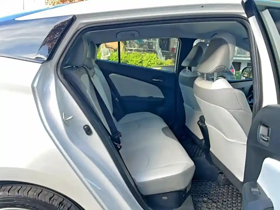 JTDKAMFP7N3218640 2022 TOYOTA PRIUS-5