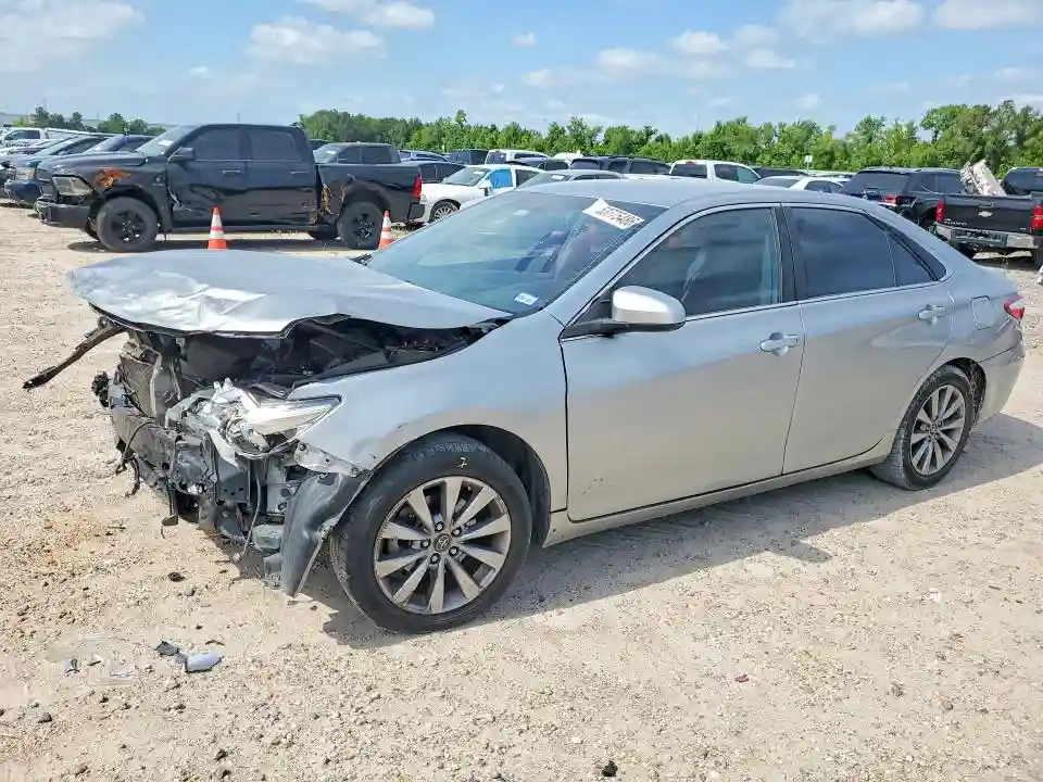 4T1BF1FK9HU439882 2017 TOYOTA CAMRY XLE-0
