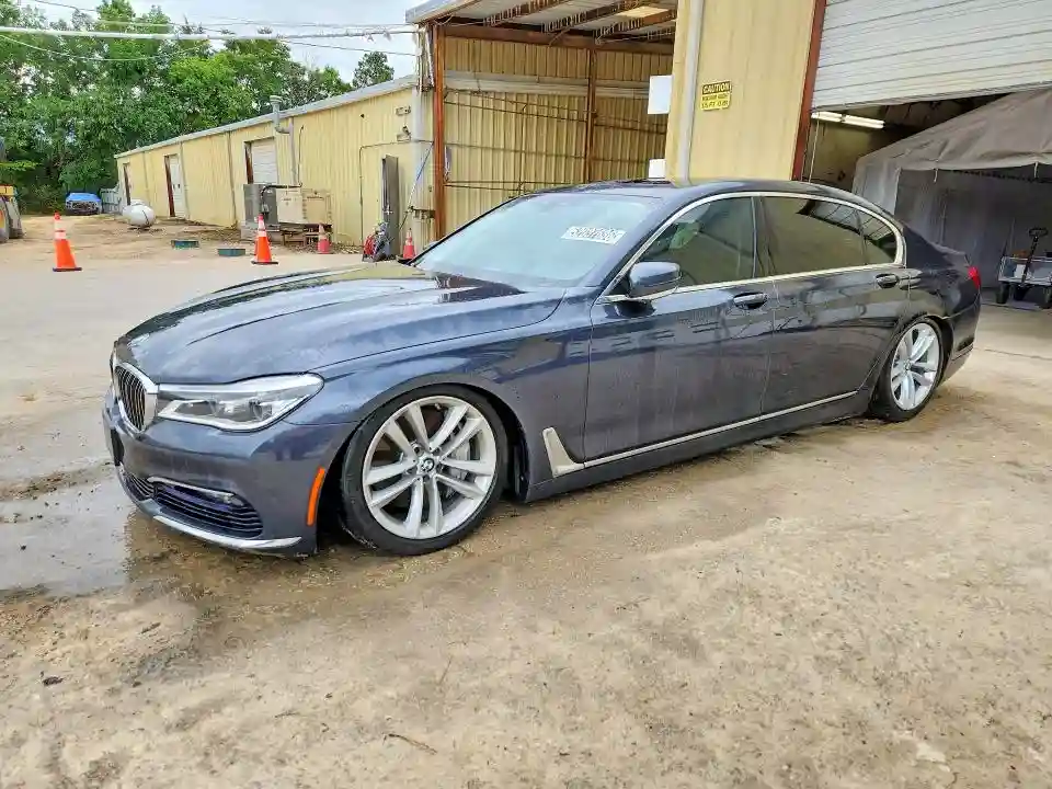 WBA7F2C5XHG421725 2017 BMW 7 SERIES-0