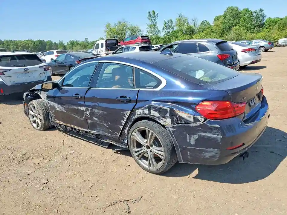 WBA4F9C57HG792076 2017 BMW 4 SERIES-1