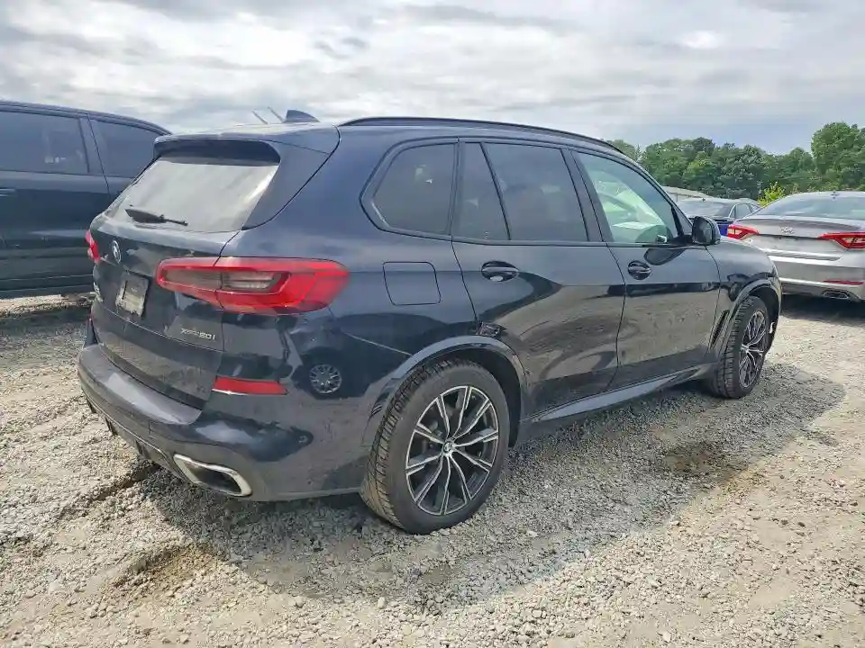 5UXJU2C59KLN64581 2019 BMW X5-2