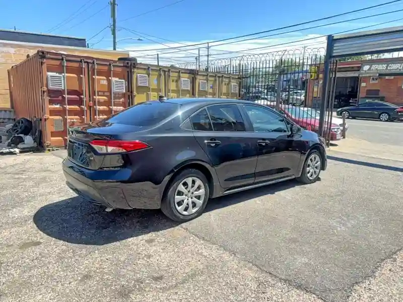 JTDEPMAE7MJ144762 2021 TOYOTA COROLLA-3