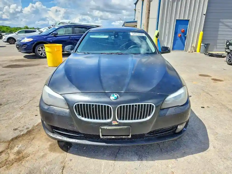 WBAXH5C53CDW09217 2012 BMW 5 SERIES-4