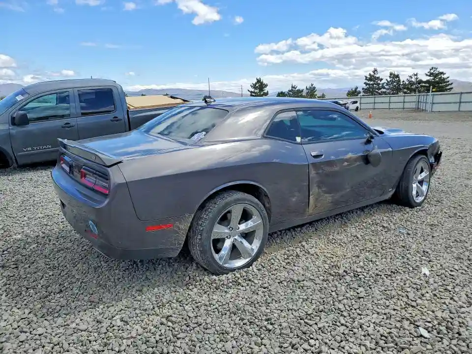 2C3CDZGG2LH110738 2020 DODGE CHALLENGER-2