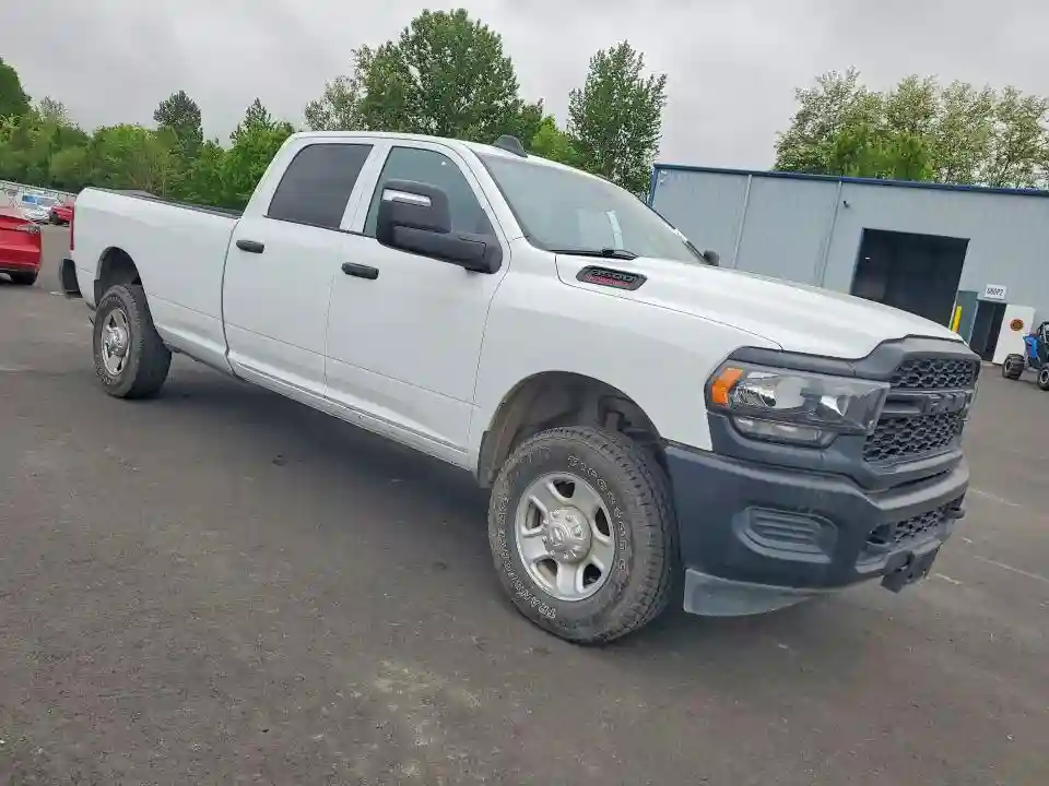 3C63R3GJ1RG245666 2024 RAM 3500-3