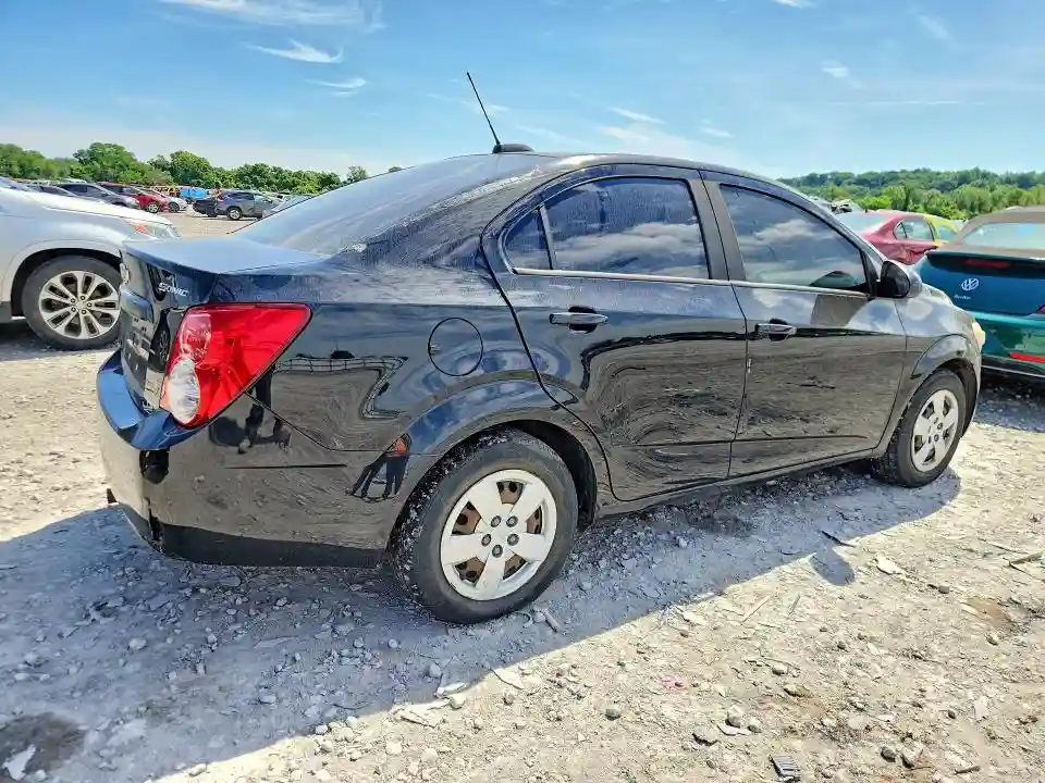 1G1JA5SH9G4165896 2016 CHEVROLET SONIC-2