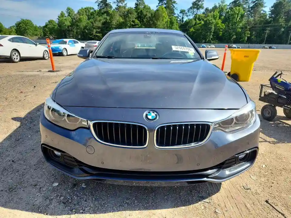 WBA4J1C52JBM10264 2018 BMW 4 SERIES-4