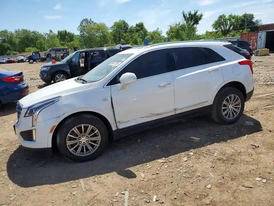 1GYKNBRS5HZ235215 2017 CADILLAC XT5-0