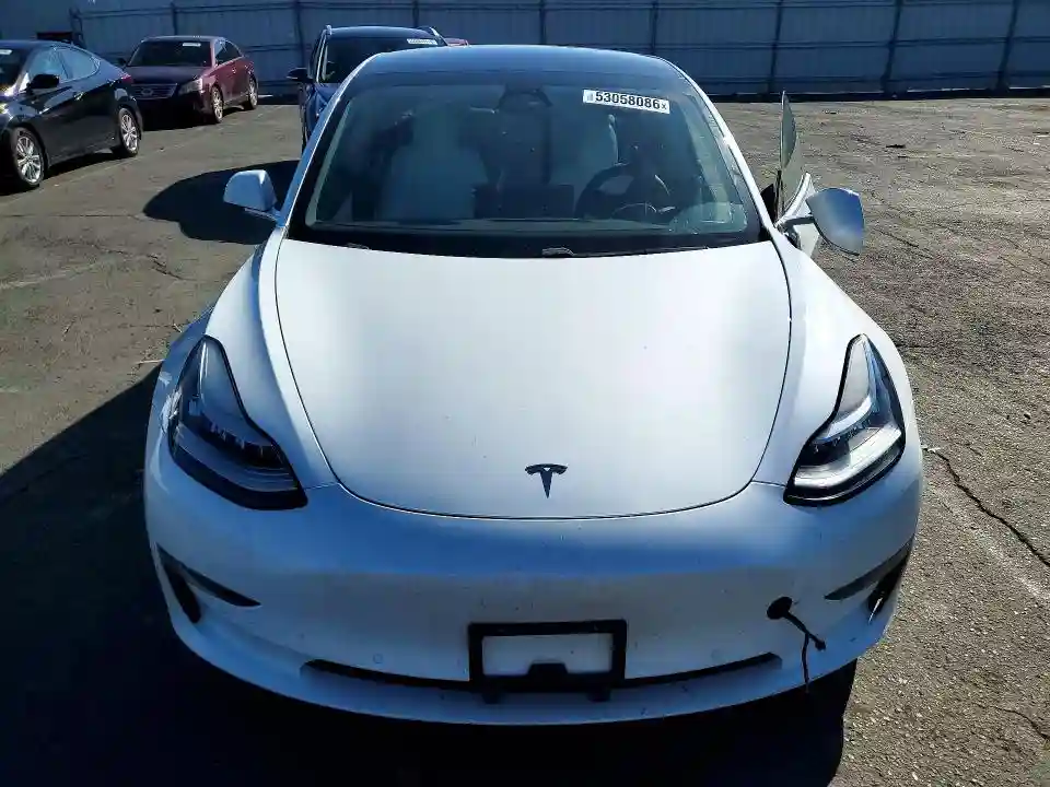 5YJ3E1EC7LF642079 2020 TESLA MODEL 3-4