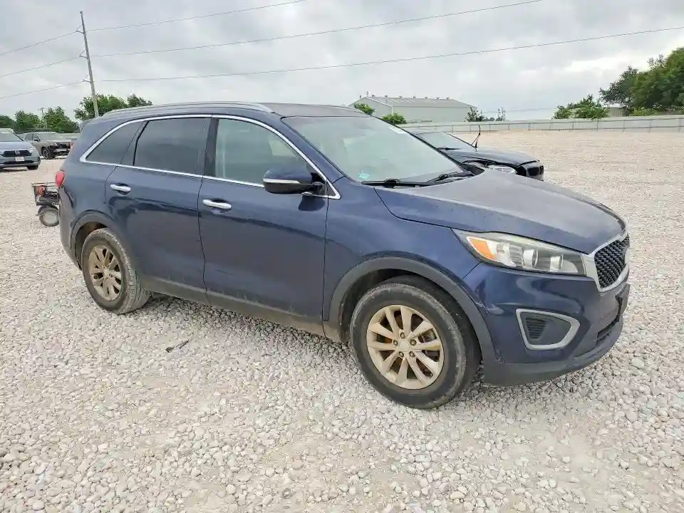 5XYPG4A56GG002495 2016 KIA SORENTO-3
