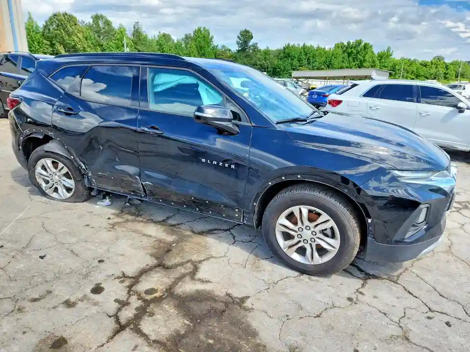 3GNKBGRS4KS586253 2019 CHEVROLET BLAZER-3