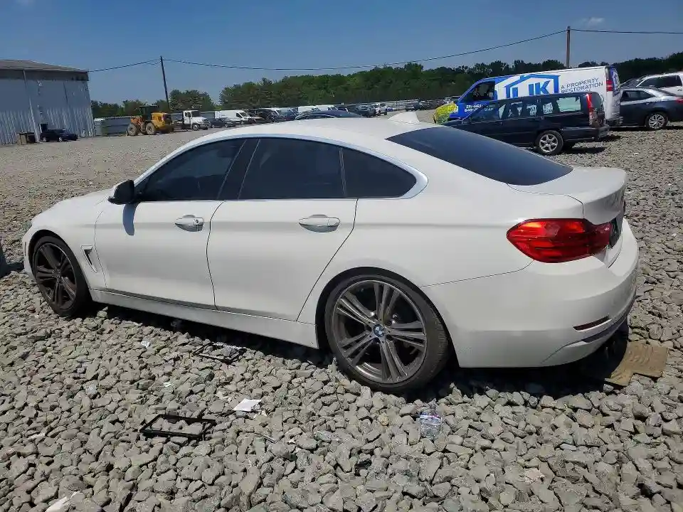 WBA4F9C32HG812233 2017 BMW 4 SERIES-1