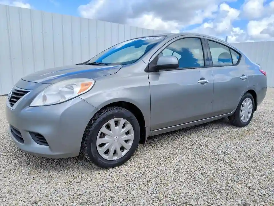 3N1CN7APXEL829237 2014 NISSAN VERSA-0
