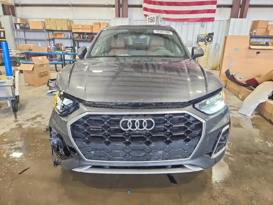 WA1EAAFY1N2113774 2022 AUDI Q5-4