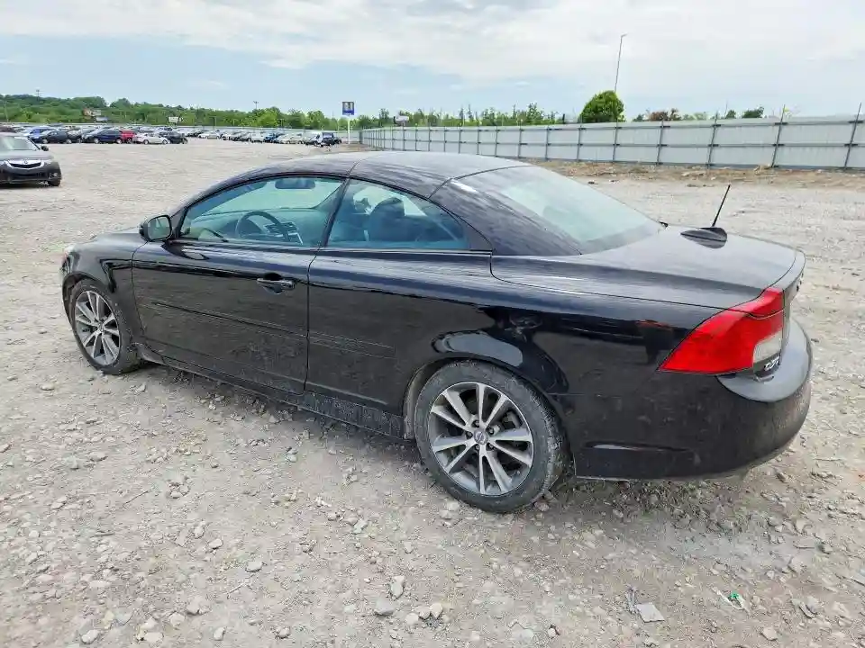 YV1672MC8CJ126704 2012 VOLVO C70-1