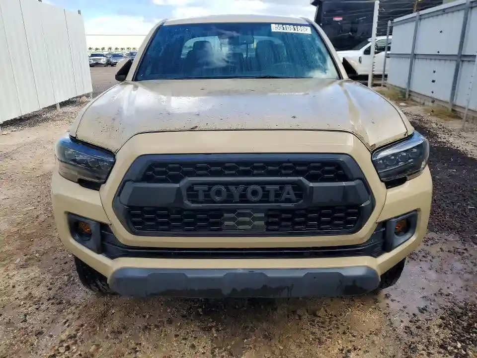 3TMCZ5AN8JM146168 2018 TOYOTA TACOMA-4