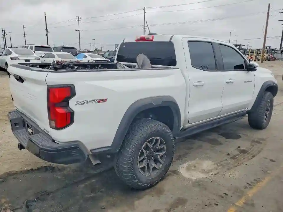 1GCPTFEK5R1226741 2024 CHEVROLET COLORADO-2
