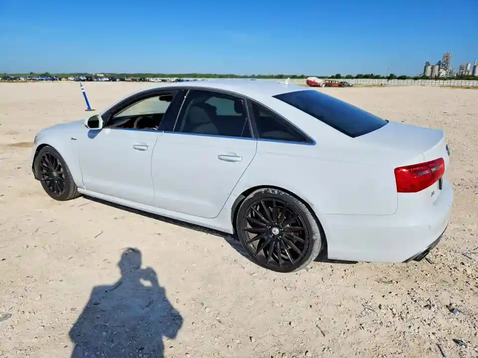 WAUFGAFC8FN002990 2015 AUDI A6-1