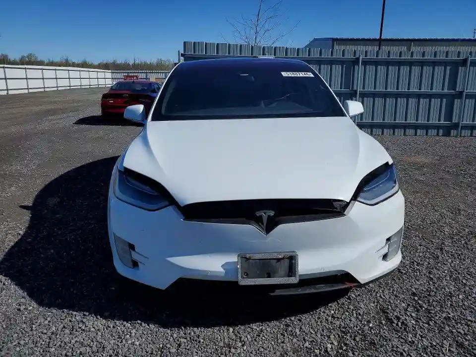 5YJXCBE27GF021807 2016 TESLA MODEL X-4