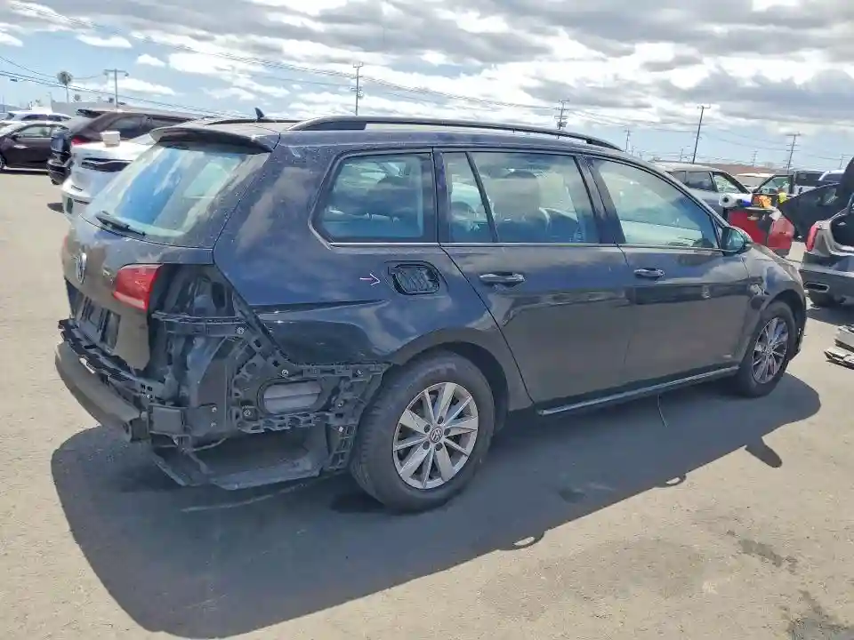 3VWY57AU2KM502777 2019 VOLKSWAGEN GOLF-2