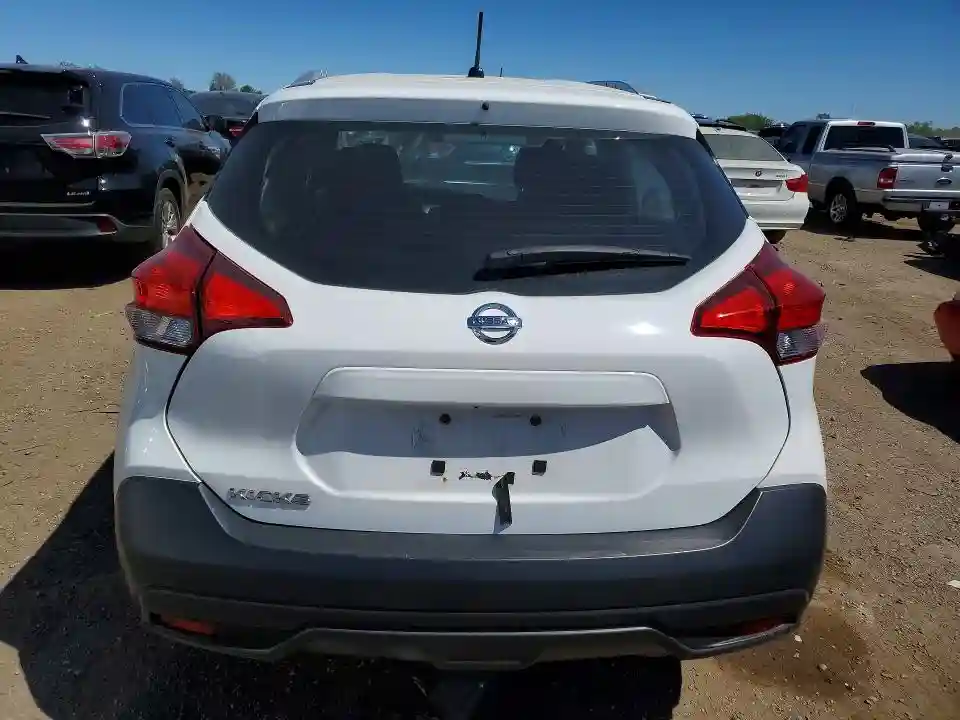 3N1CP5CU3JL531964 2018 NISSAN KICKS-5